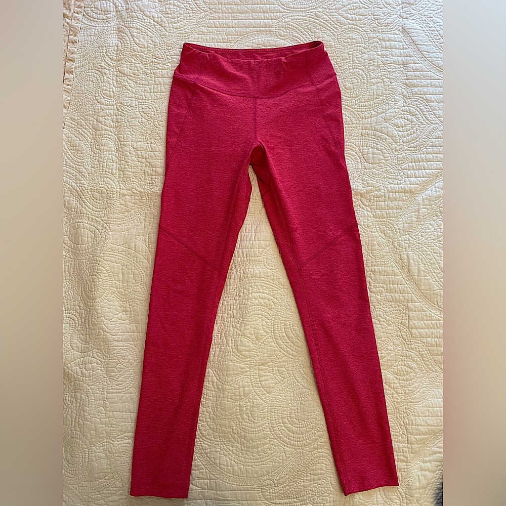 OUTDOOR VOICES PINK LEGGINGS SIZE SMALL